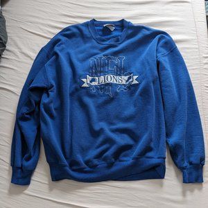 Oversized blue NFL Lions sweatshirt